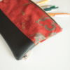 Astuccio con zip in tessuto e pelle - immagine 5