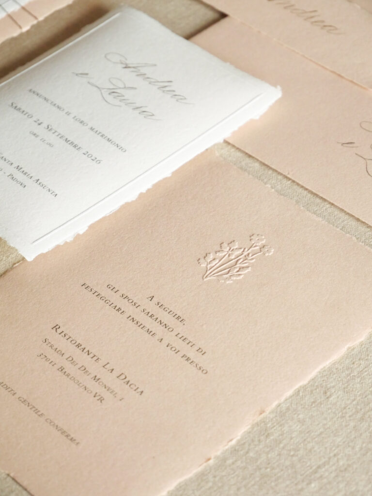 Carta artigianale fatta a mano